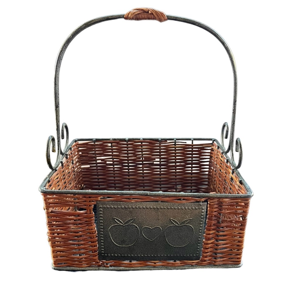 Basket Wire Brown Wicker Metal Apple Plaque